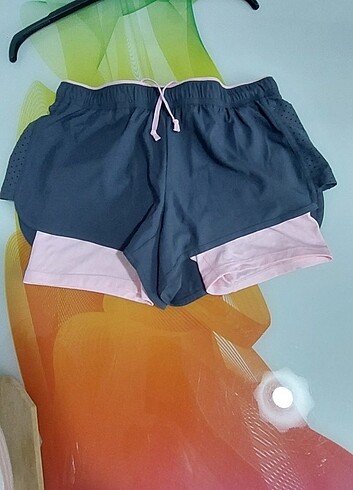 H&M H&M sporcu şort