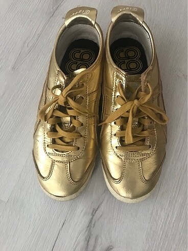 Tiger gold renk sneaker