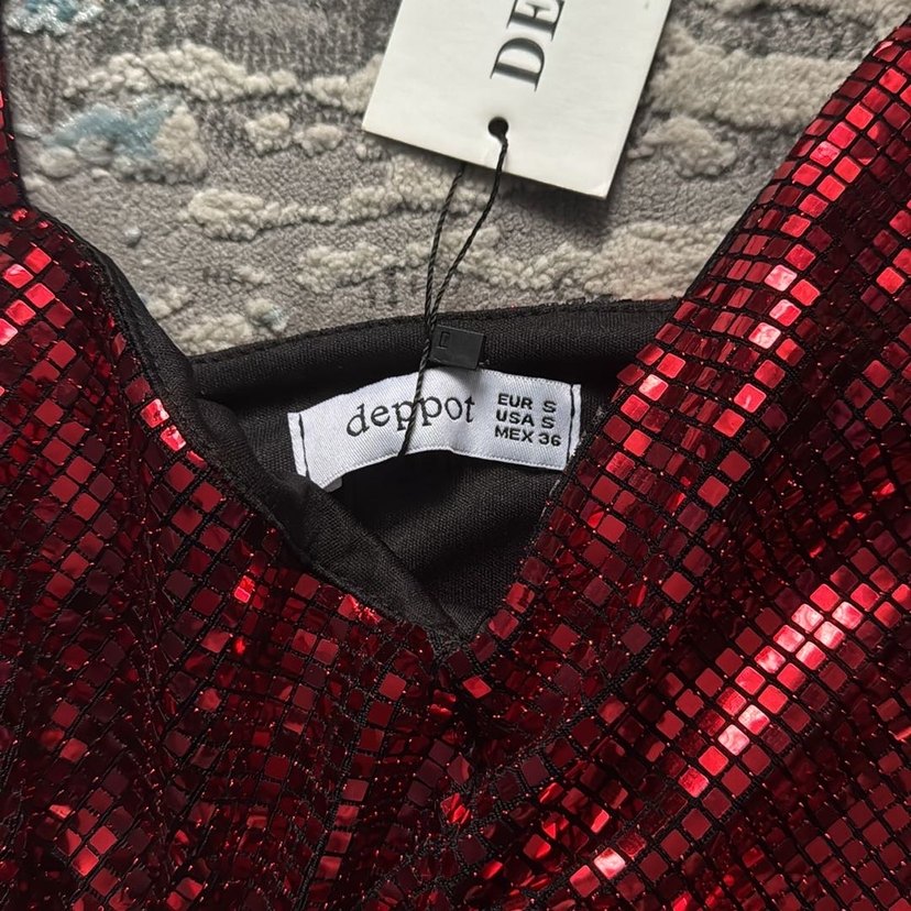 Kırmızı Parlak Pul Detaylı Mini Elbise - Görsel 3