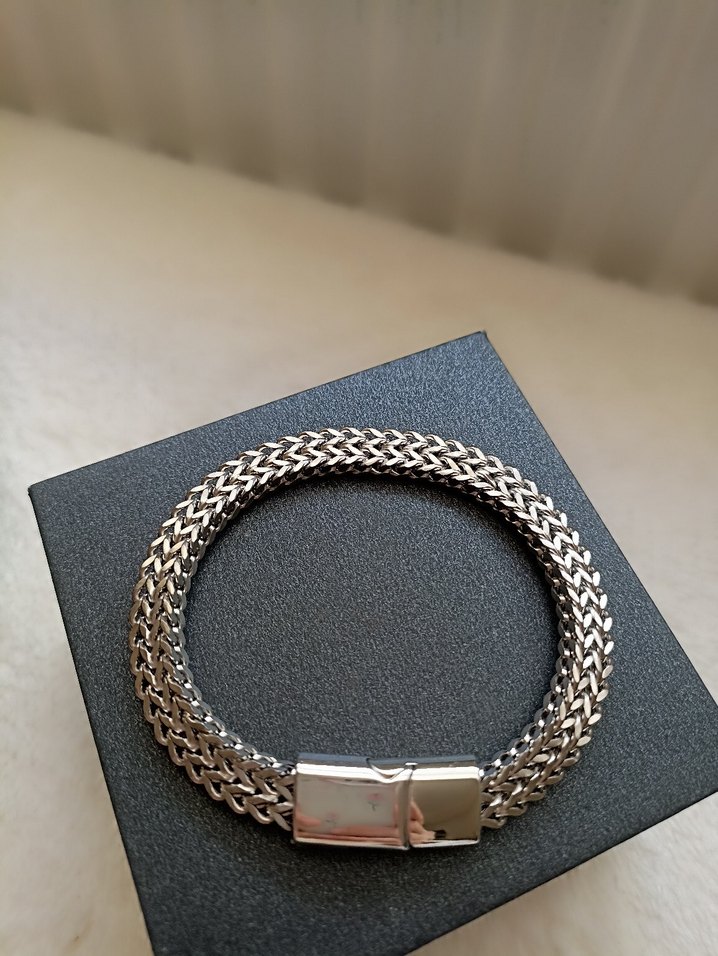 Gri Zincir Detaylı Erkek Bileklik - Görsel 2