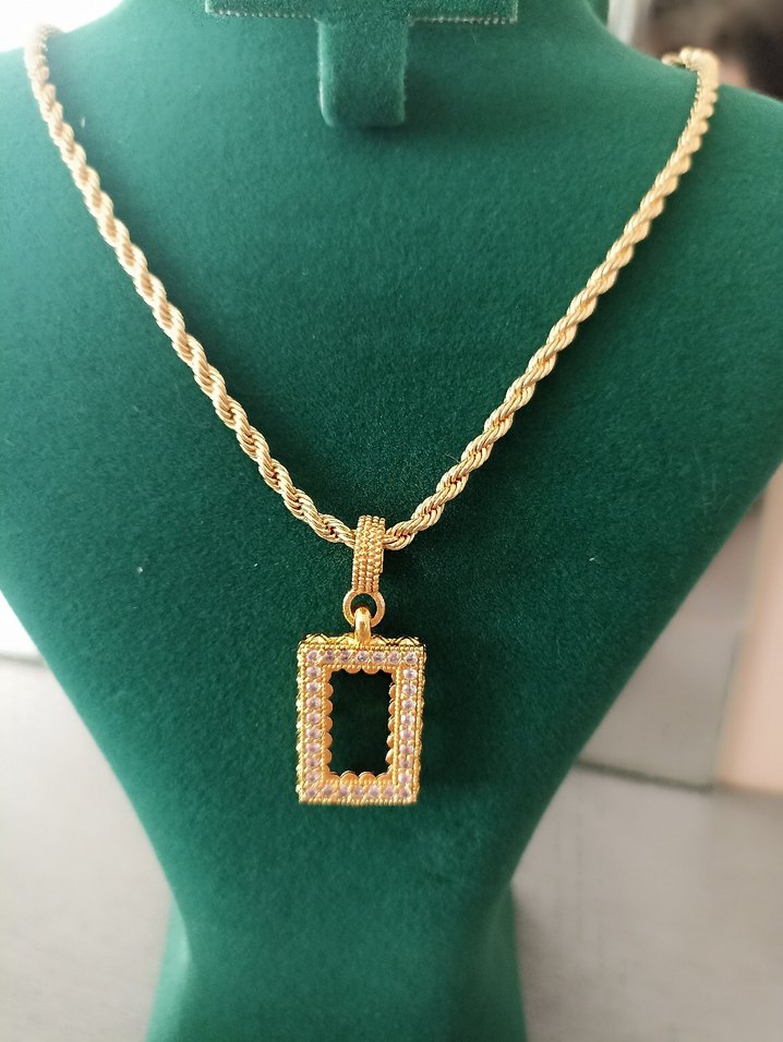 Altın Renk Zincir Detaylı Gram Altın Kolye - Görsel 3