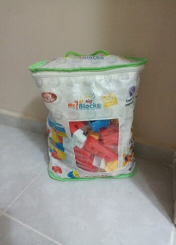 Lego oyuncak