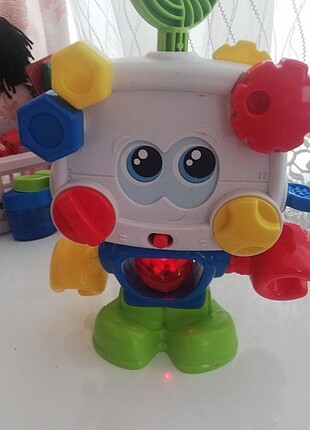 Ses. Çıkaran tatli robot 