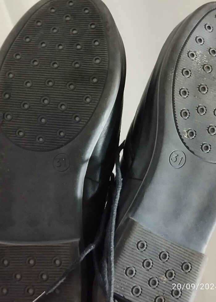 Yeni okul ayakkabısı - Görsel 2