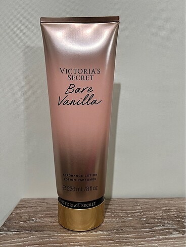 Victoria s Secret Bare Vanillia Vücut Losyonu