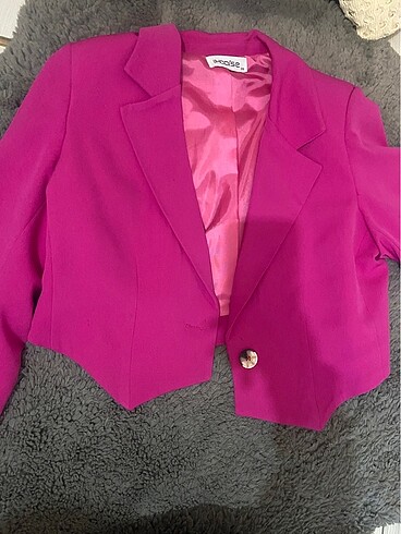 pembe kısa blazer ceket