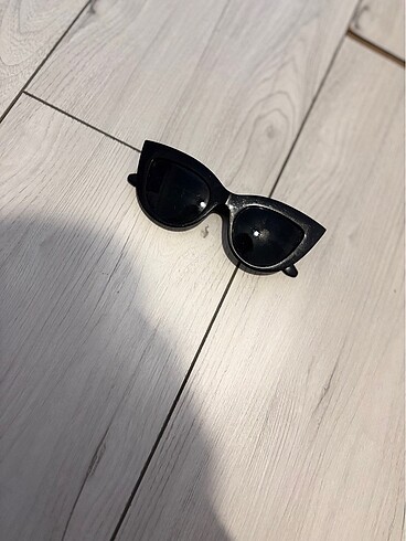 cat eye güneş gözlüğü