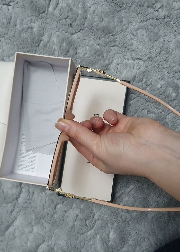 Güneş gözlüğü  - Görsel 4