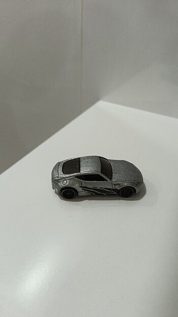  HOTWHEELS oyuncak araba