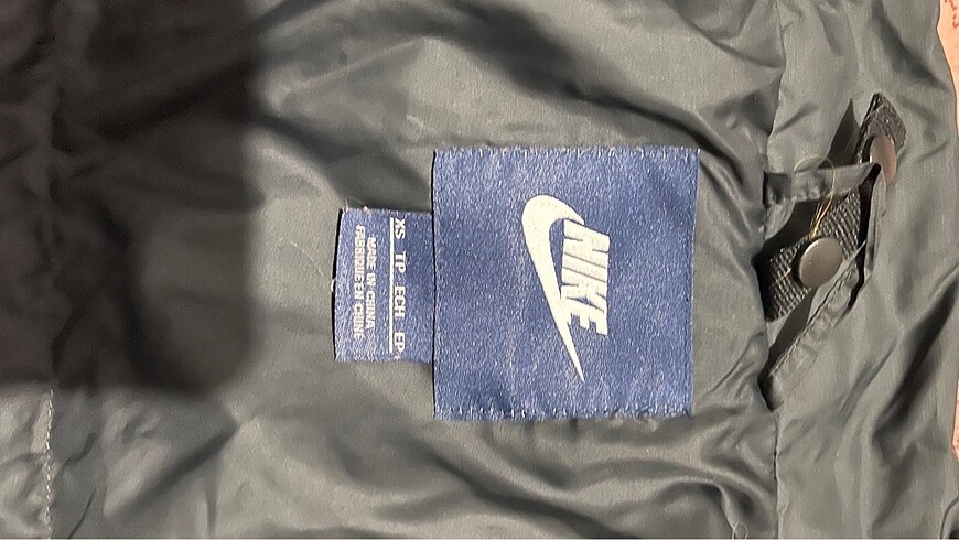 xs Beden Nike kışlık mont