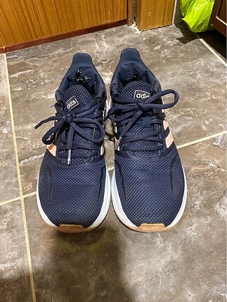 Adidas spor ayakkabı