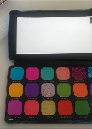 Canlı Çok Renkli Göz Farı Paleti - Görsel 3