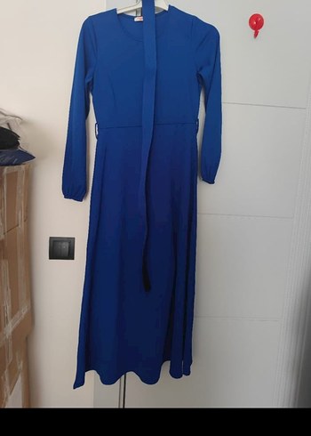 Kemerli Kırmızı Uzun Elbise - Görsel 3