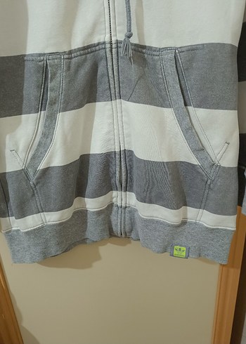 Gri Çizgili Uzun Fermuarlı  hırka - Görsel 2