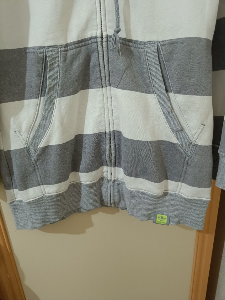 Gri Çizgili Uzun Fermuarlı  hırka - Görsel 2