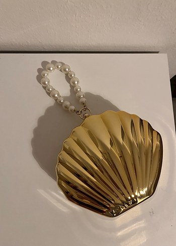 İnci Askılı Parlak Altın Kadın Clutch Çanta