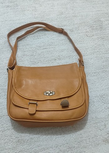 Bej Tokalı Deri Kadın Çanta fiyat 60 tl