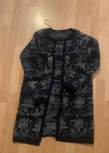 Bohem Tarzı Yılan Desenli Uzun Hırka - Görsel 3