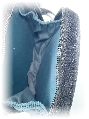 Beden PreLoved Çapraz Çanta %70 İndirimli.