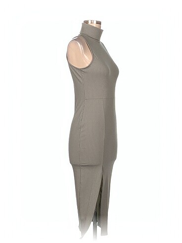 Missguided Missguided Uzun Elbise %70 İndirimli.