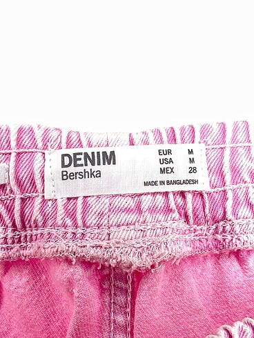 m Beden pembe Renk Bershka Jean / Kot %70 İndirimli.