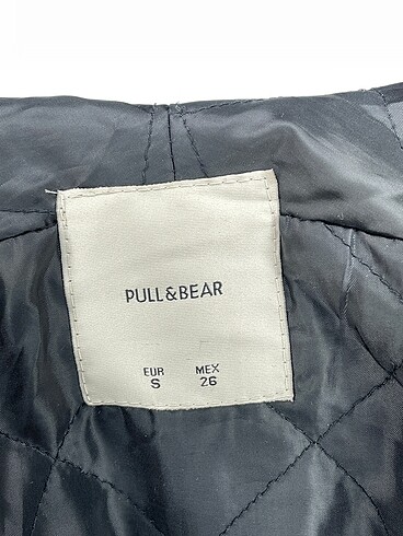 s Beden çeşitli Renk Pull and Bear Bomber %70 İndirimli.