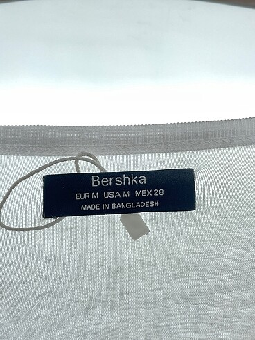 s Beden beyaz Renk Bershka Askılı %70 İndirimli.