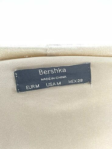 m Beden çeşitli Renk Bershka Kısa Tulum %70 İndirimli.