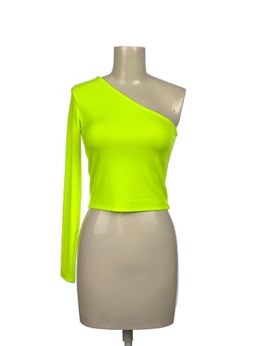 Bershka Bluz %70 İndirimli.