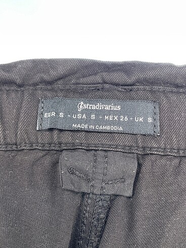 s Beden siyah Renk Stradivarius Jean / Kot %70 İndirimli.