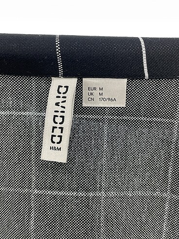 m Beden çeşitli Renk H&M Blazer %70 İndirimli.