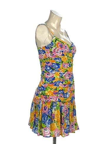 Zara Zara Kısa Elbise %70 İndirimli.