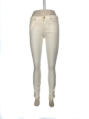 Mango Skinny %70 İndirimli.