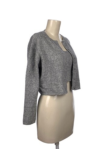 Zara Zara Takım Elbise %70 İndirimli.