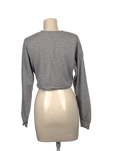 m Beden Bershka Sweatshirt p İndirimli.