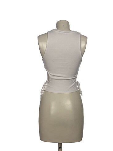 s Beden Zara Bluz %70 İndirimli.