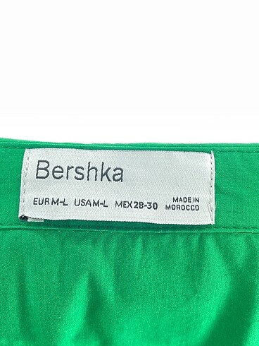 m Beden yeşil Renk Bershka Gömlek %70 İndirimli.