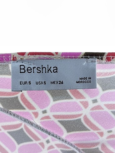 s Beden pembe Renk Bershka Kısa Tulum %70 İndirimli.