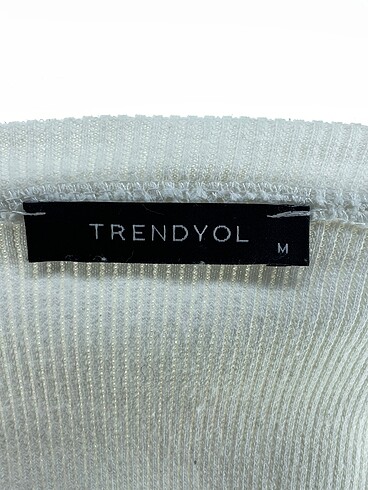 m Beden beyaz Renk Trendyol & Milla Mini Üst %70 İndirimli.