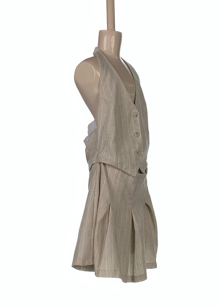 Quzu Kısa Tulum %70 İndirimli. - Görsel 2