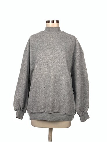 Bershka Sweatshirt %70 İndirimli.