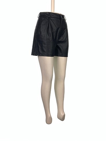 Stradivarius Stradivarius Mini Şort %70 İndirimli.