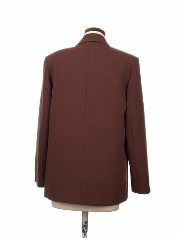 38 Beden Dilvin Blazer %70 İndirimli.