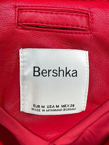 m Beden kırmızı Renk Bershka Deri Ceket %70 İndirimli.