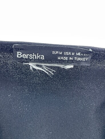 m Beden siyah Renk Bershka Mini Üst %70 İndirimli.