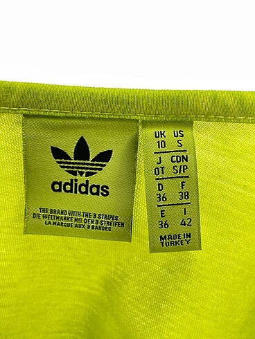 38 Beden çeşitli Renk Adidas Mini Üst %70 İndirimli.