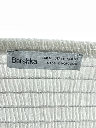 m Beden beyaz Renk Bershka Mini Üst %70 İndirimli.