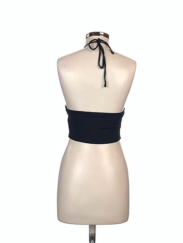 m Beden Bershka Mini Üst %70 İndirimli.