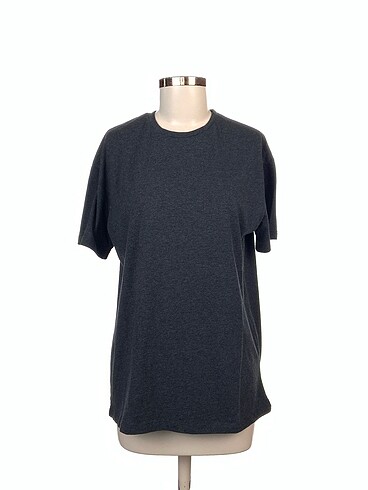 Trendyol & Milla T-shirt %70 İndirimli.