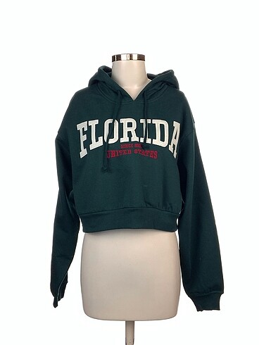 Bershka Sweatshirt %70 İndirimli.